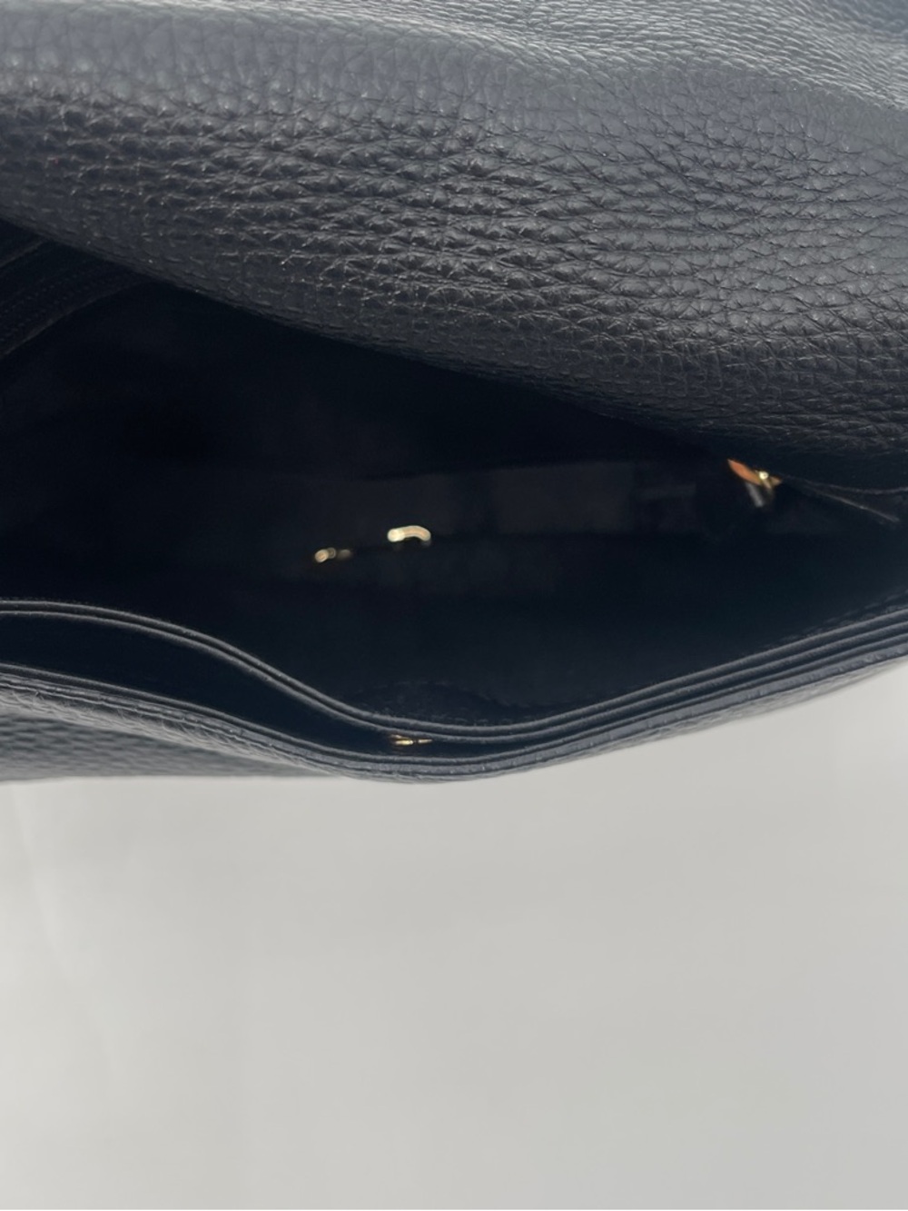 MICHAEL Michael Kors Bedford Tassel - Medium' Shoulder Bag - Picture 10 of 16